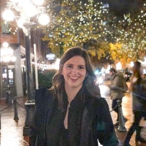 Meet your Posher, Katelyn